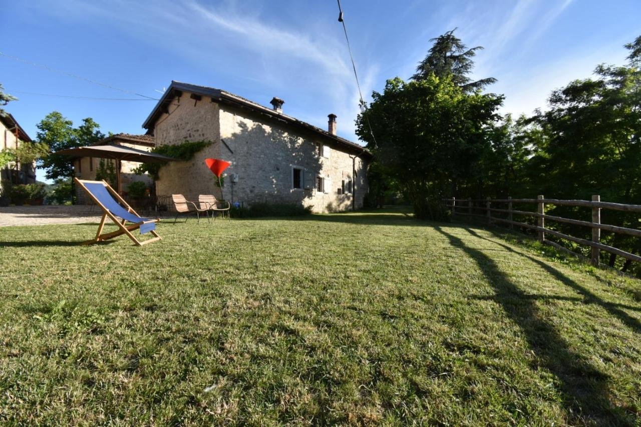 Locanda Sottolaluna Viano Luaran gambar