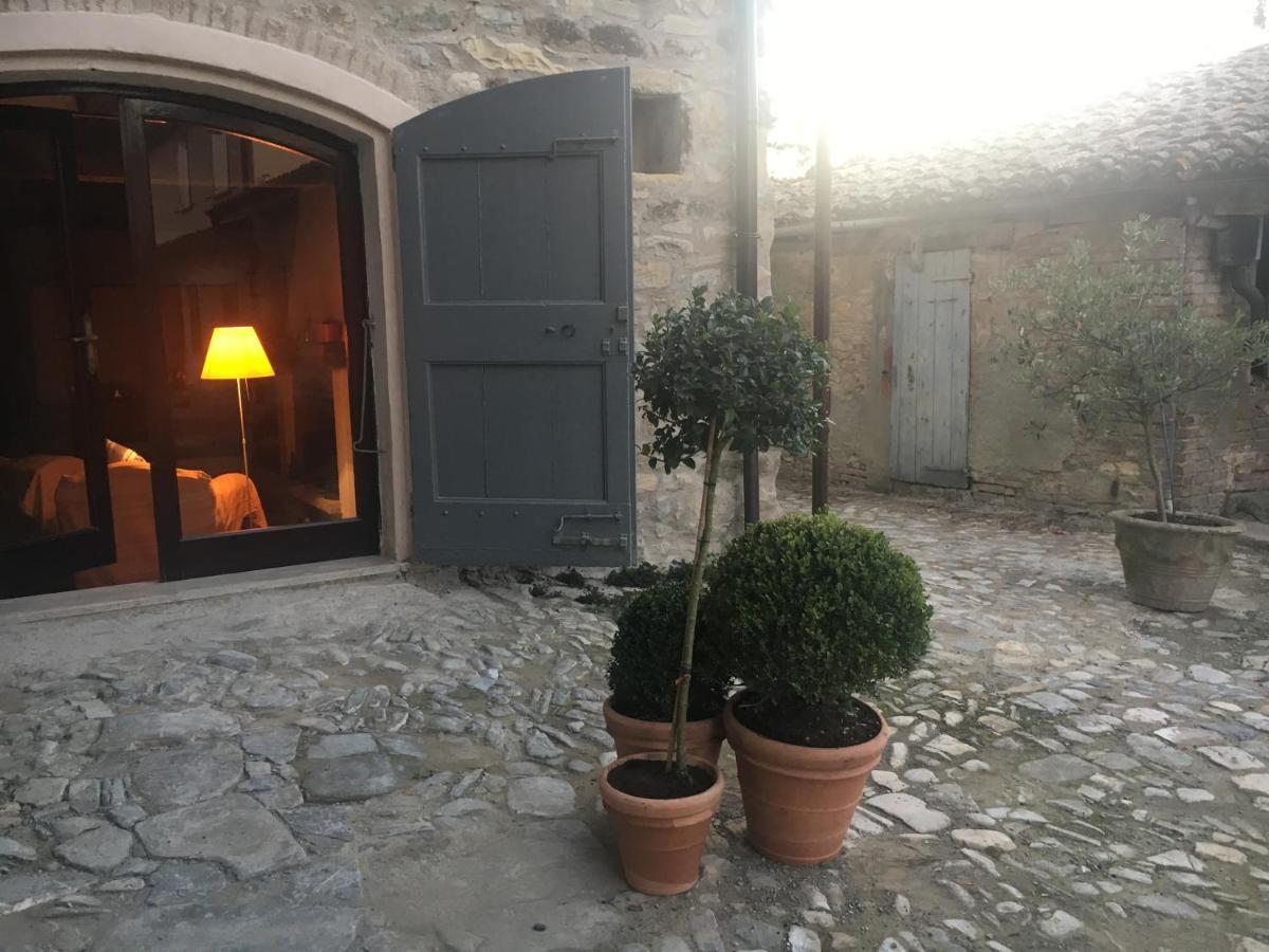 Locanda Sottolaluna Viano Luaran gambar