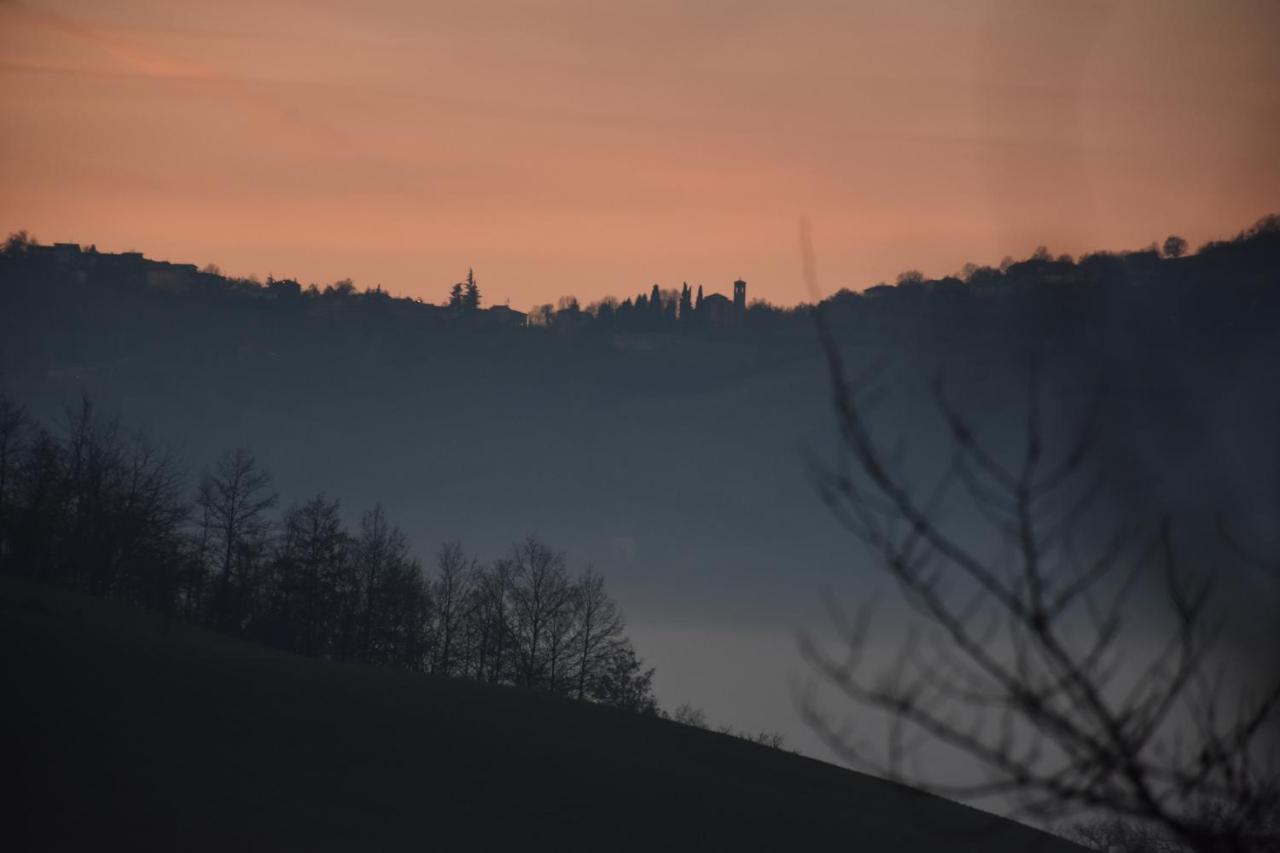 Locanda Sottolaluna Viano Luaran gambar