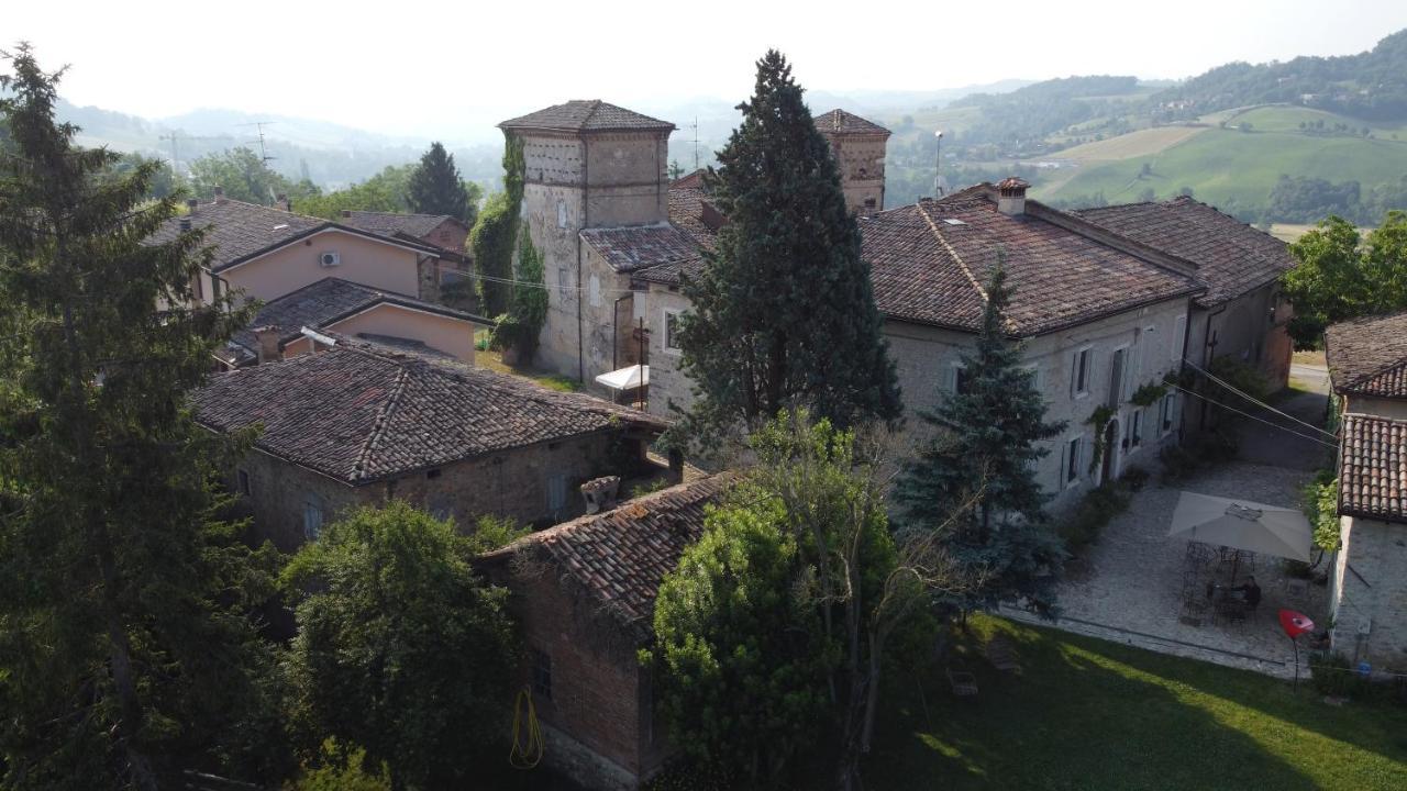 Locanda Sottolaluna Viano Luaran gambar