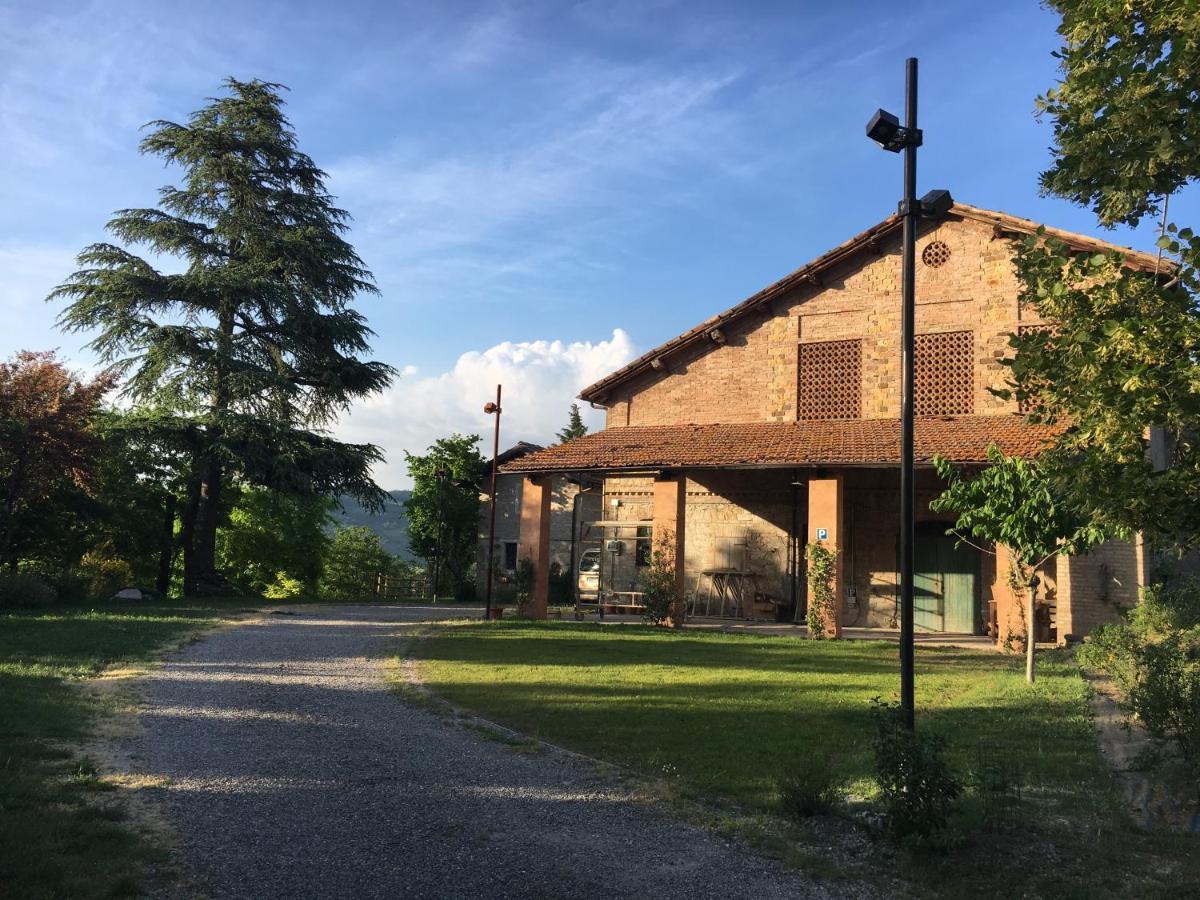 Locanda Sottolaluna Viano Luaran gambar